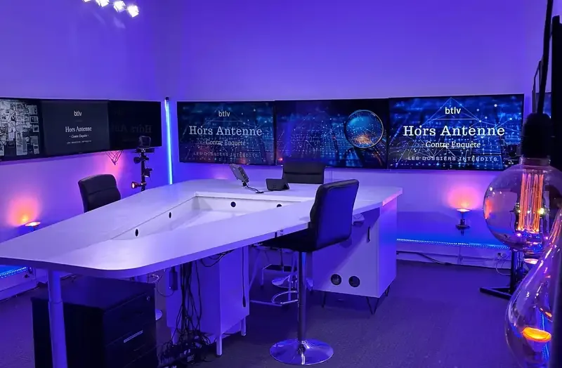 Le plateau de Hors Antenne